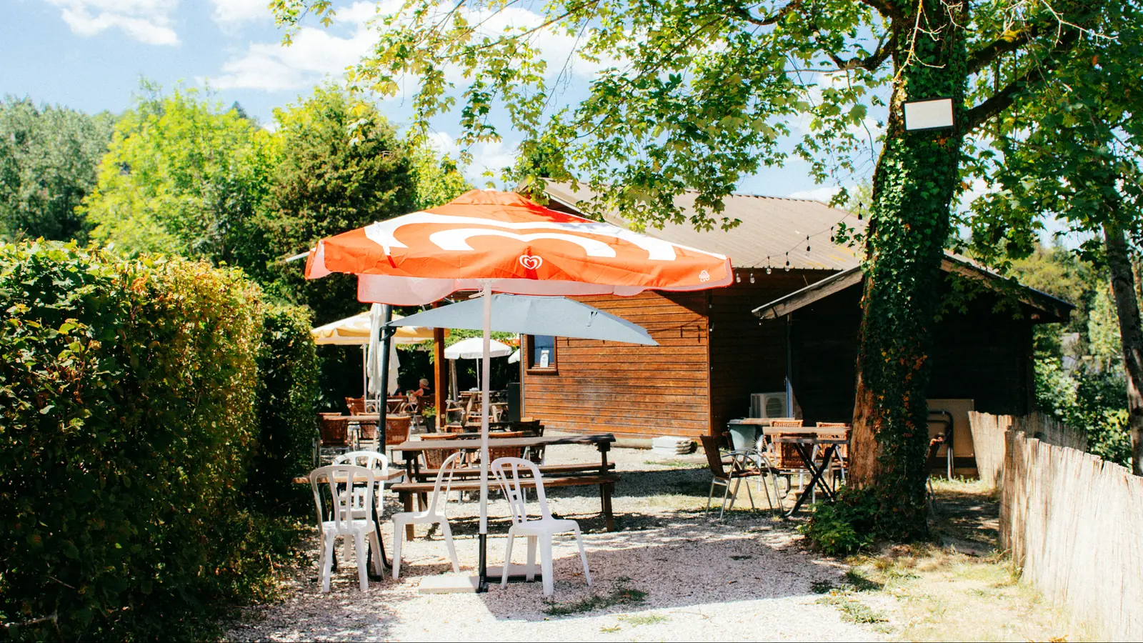Die Snackbar des Camping de l'Arbaz